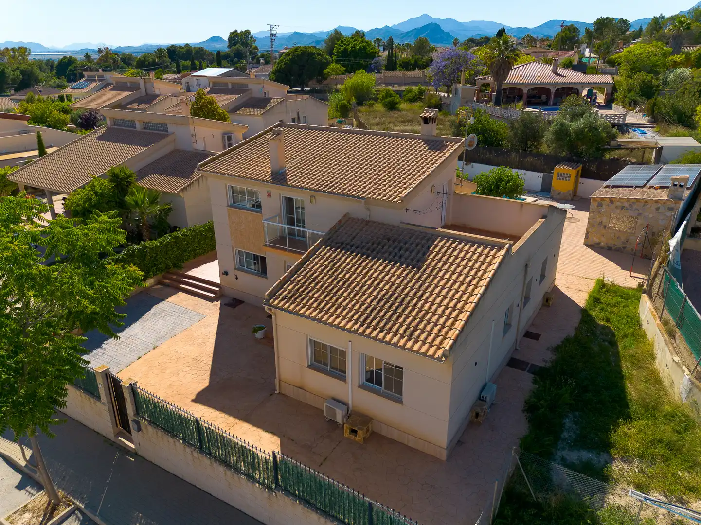 Chalet con piscina en venta en Calle Llibertat 12, imagen 3