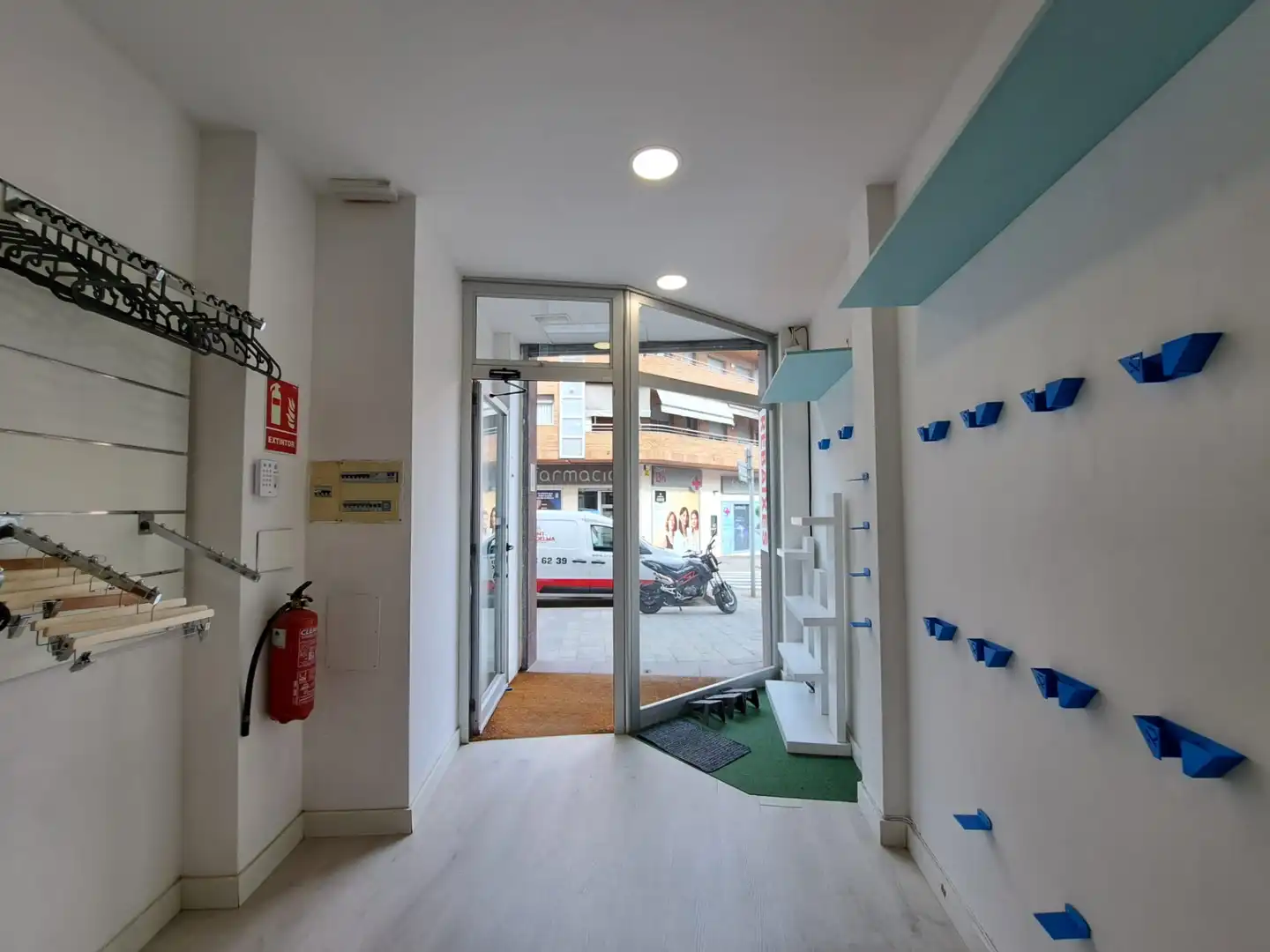 Local de alquiler en Castelldefels con Aire acondicionado, Calefacción y Parquet