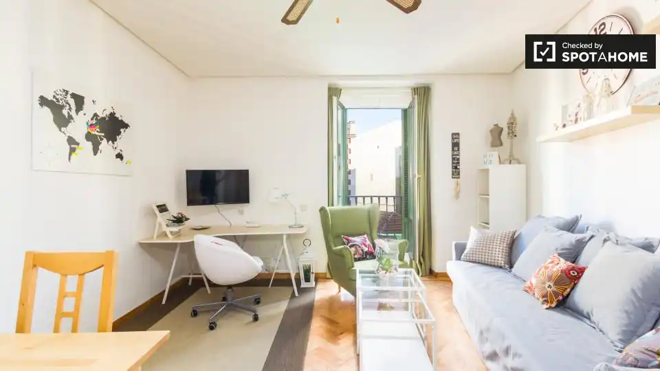 Wohnung mit Terrasse zur Miete in Centro, imagen 3