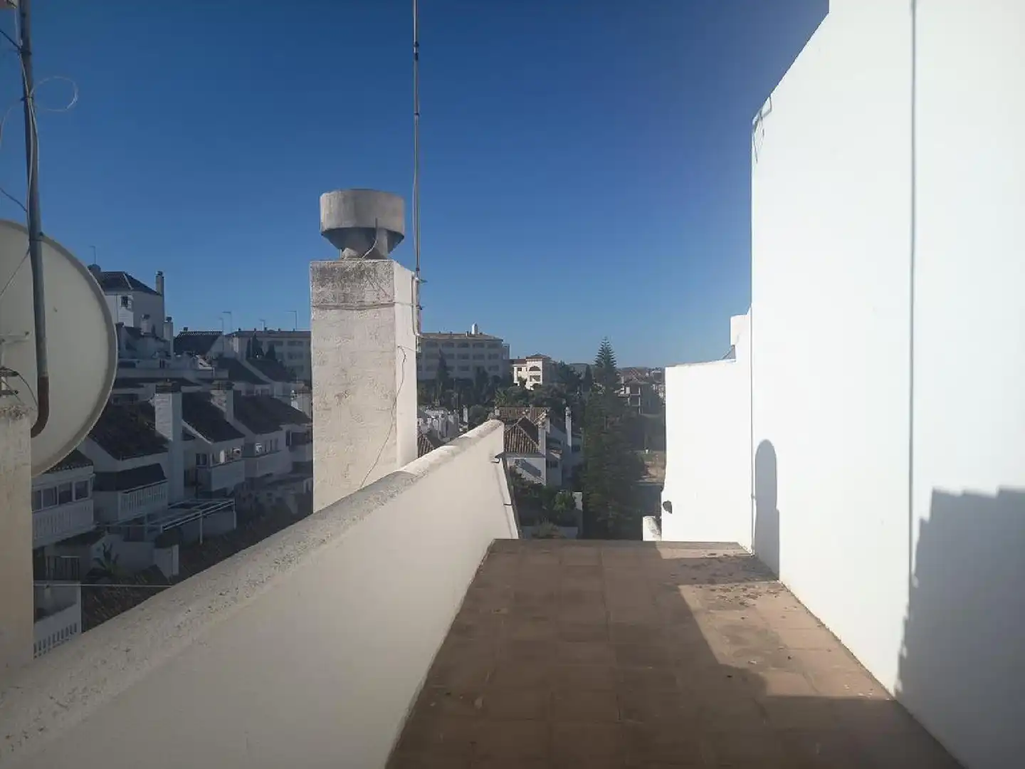 Vista exterior de Piso en venta en Mijas
