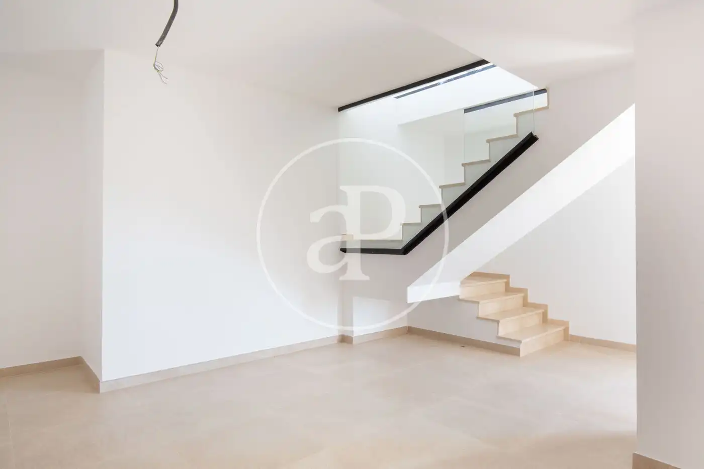 Casa adosada en venta en Chiva con Aire acondicionado, Calefacción y Jardín privado