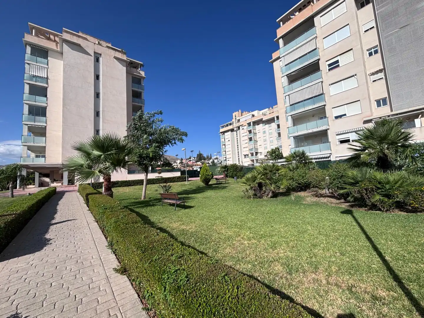 Vista exterior de Pis de lloguer en Rincón de la Victoria amb Piscina comunitària