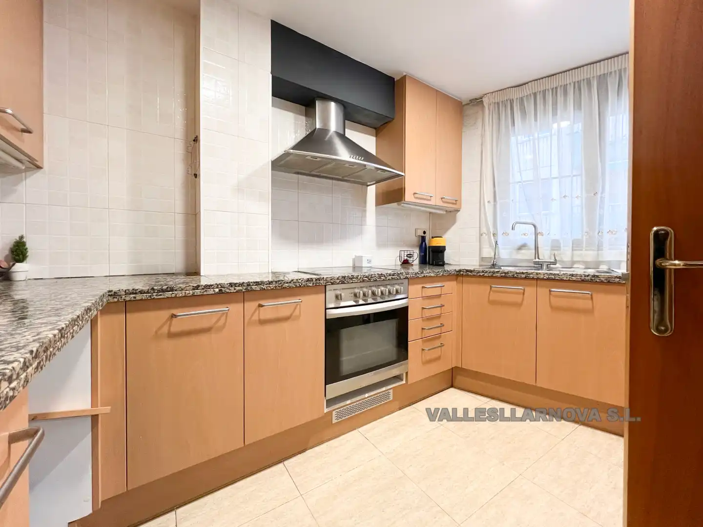 Cocina de Dúplex en venta en Parets del Vallès con Aire acondicionado, Calefacción y Balcón