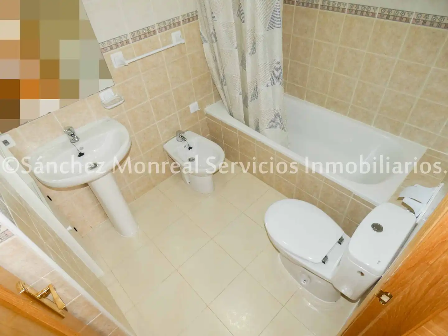 Baño de Piso de alquiler en Alcázar de San Juan con Calefacción, Parquet y Amueblado