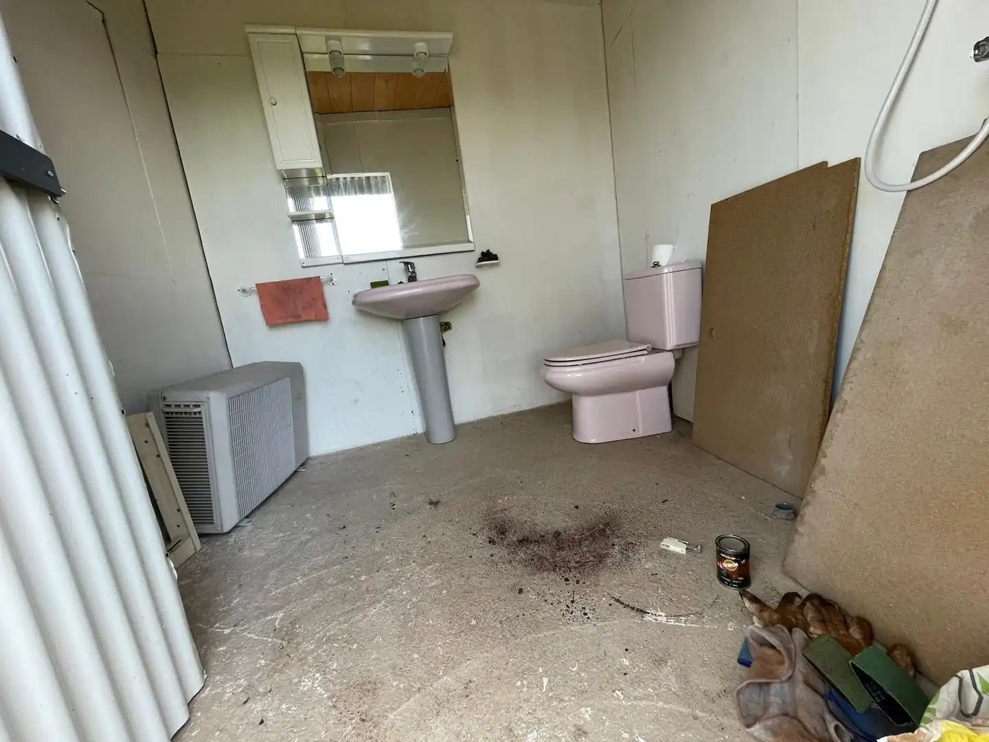 Bany de Casa o xalet en venda en Sierra de Fuentes amb Parquet