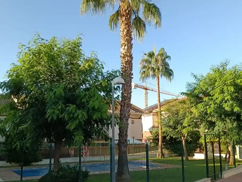 Vista exterior de Casa o chalet en venta en Vélez-Málaga con Aire acondicionado, Piscina y Balcón