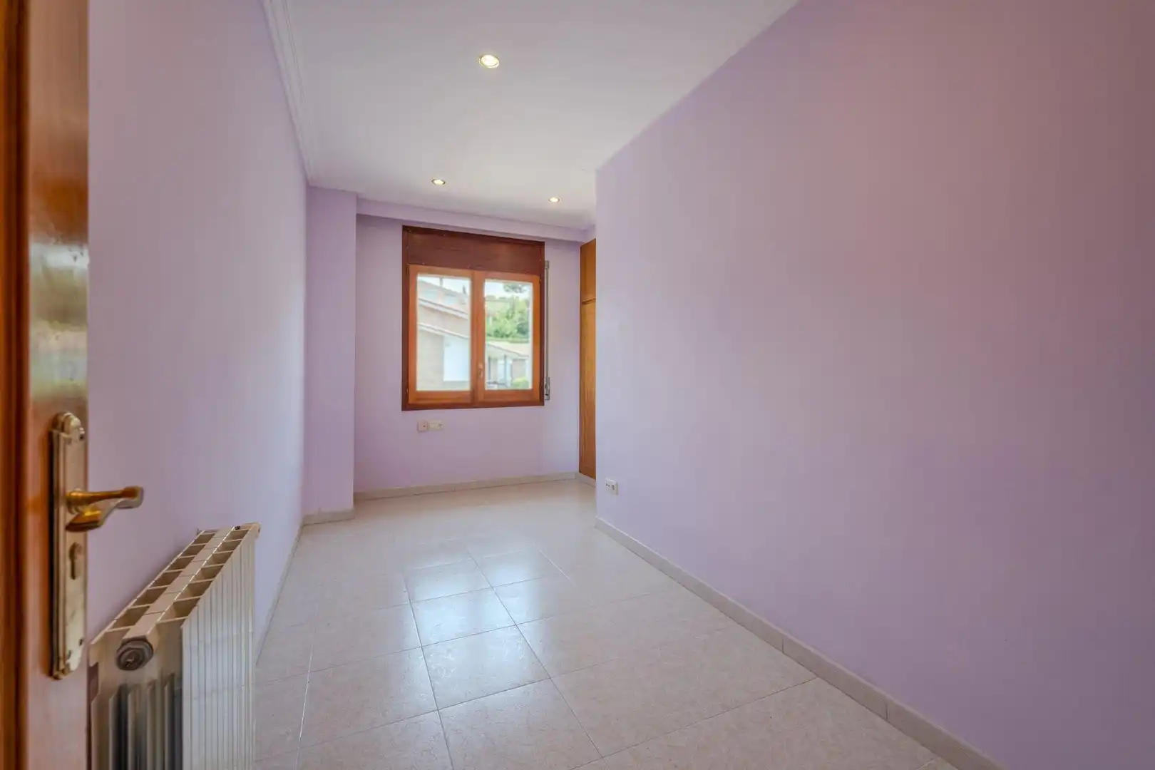 Bedroom of Houses for rent in Girona  with Air Conditioner, Heating and Private garden