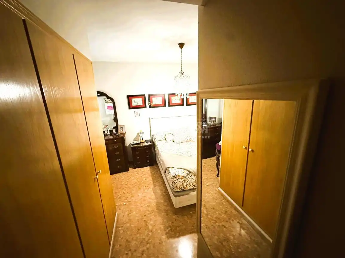 Habitación de Piso en venta en Valencia con Aire acondicionado, Calefacción y Terraza