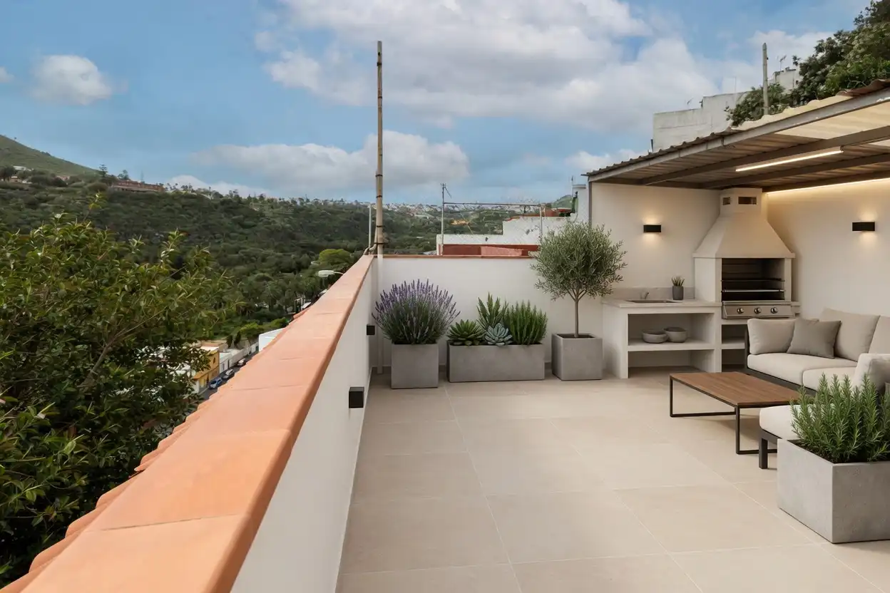 Terrassa de Casa adosada en venda en Las Palmas de Gran Canaria amb Aire condicionat, Terrassa i Moblat