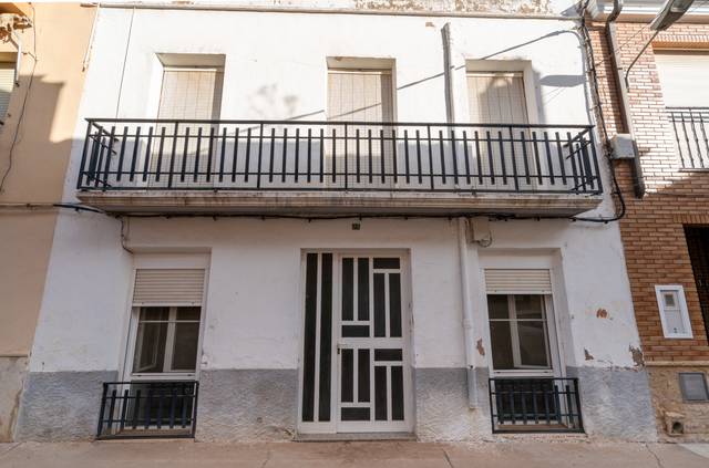 Casa adosada en Venta en Carrer Doctor Cid i Torta, 1A en Santa Bàrbara