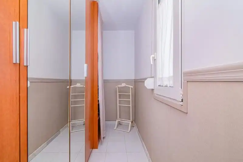 Dormitori de Casa o xalet en venda en Jun amb Aire condicionat, Terrassa i Traster
