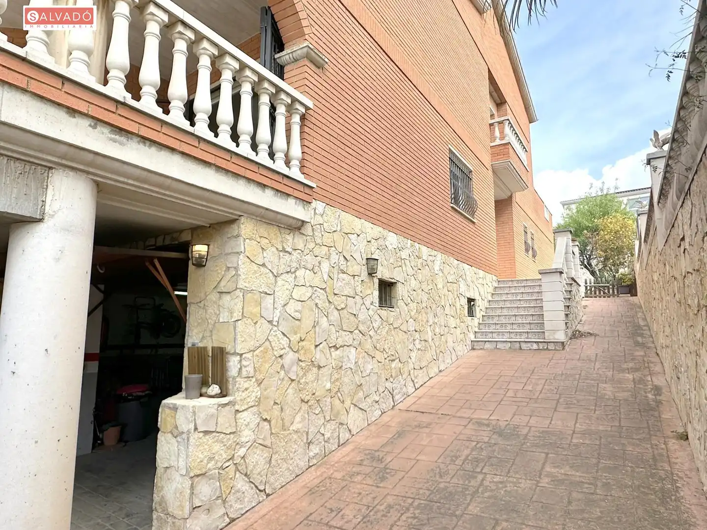 Vista exterior de Casa o chalet en venta en El Vendrell con Calefacción, Jardín privado y Terraza