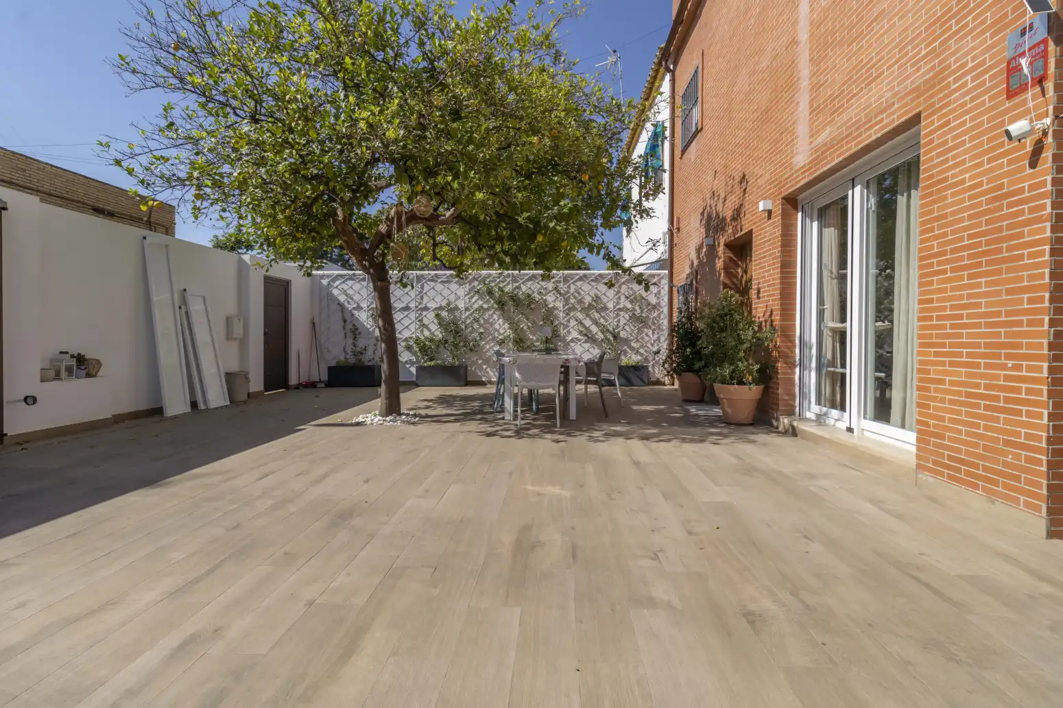 Terraza de Casa adosada en venta en Sevilla con Aire acondicionado, Trastero y Piscina