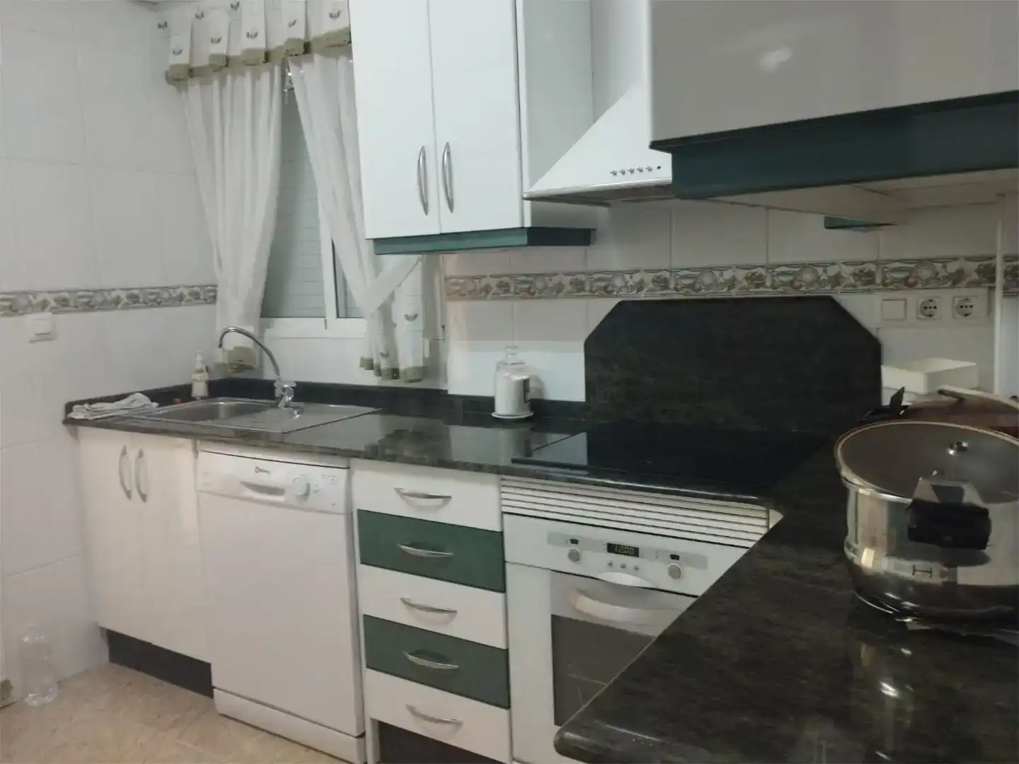 Cuina de Pis en venda en Cartagena amb Aire condicionat i Balcó