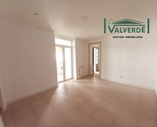 Flat to rent in  Granada Capital  with Heating, Furnished and Washing machine