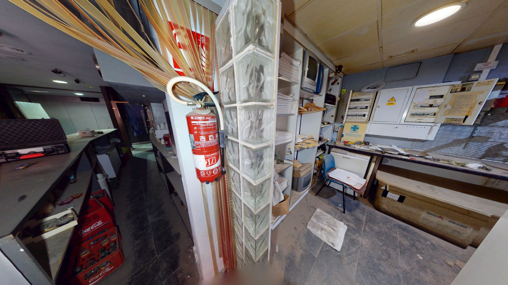 Premises for sale in Alicante / Alacant  with Furnished