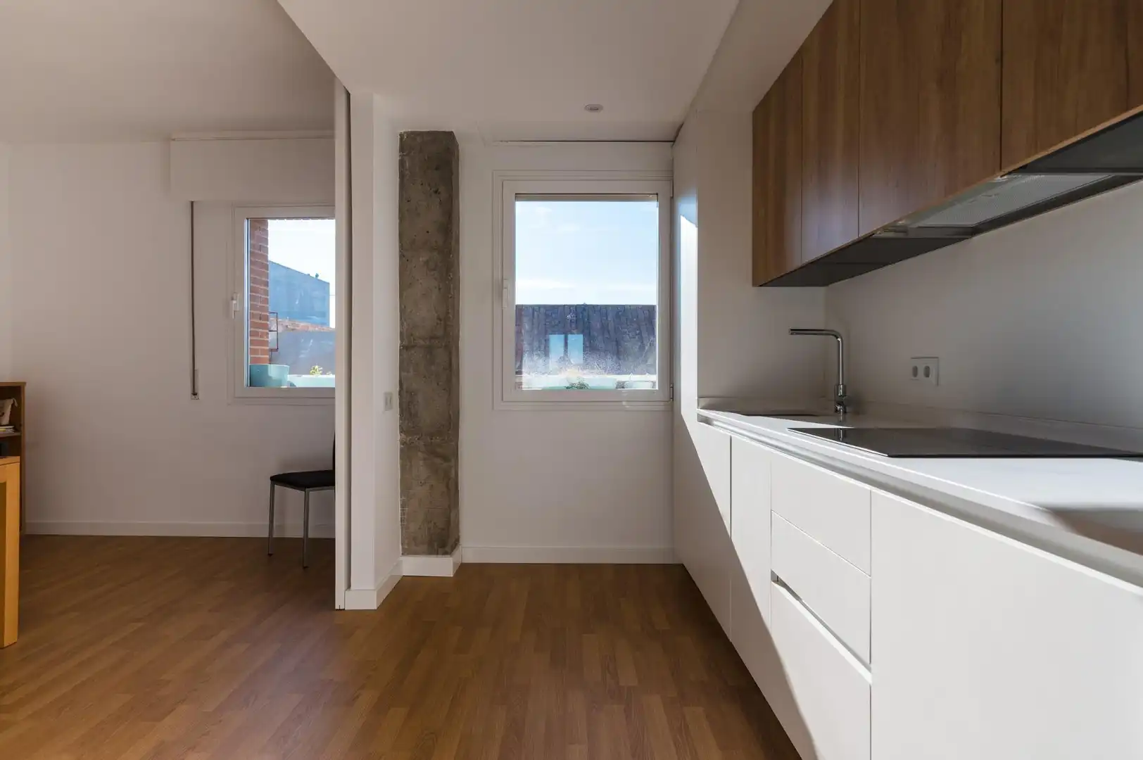 Kitchen of Flat for rent in Sevilla  with Air Conditioner and Furnished