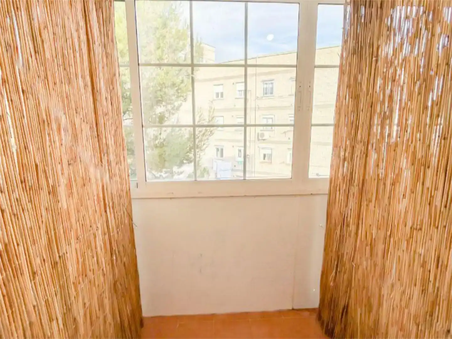 Bedroom of Flat for share in Coslada  with Furnished