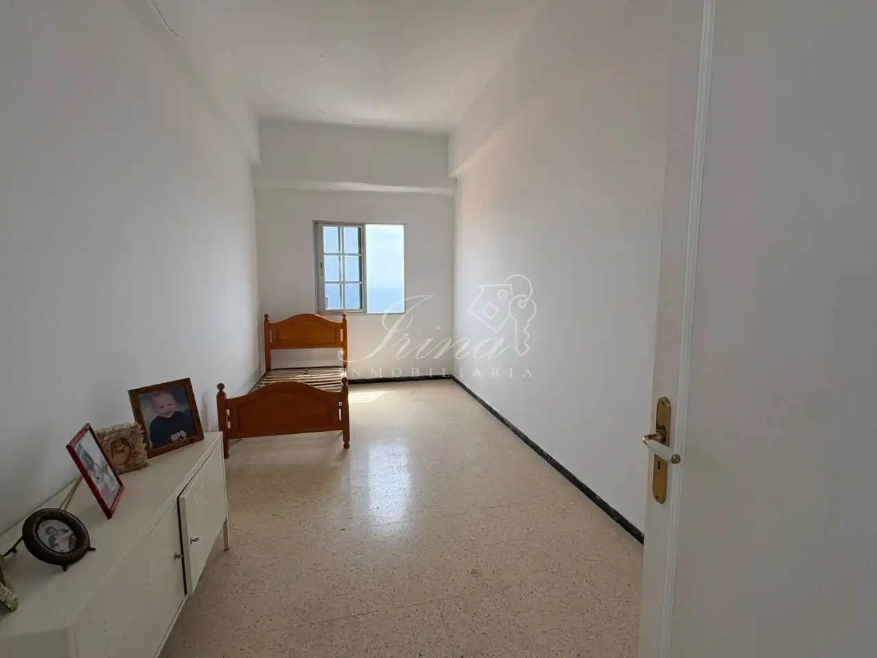 Dormitori de Casa adosada en venda en Tazacorte amb Terrassa