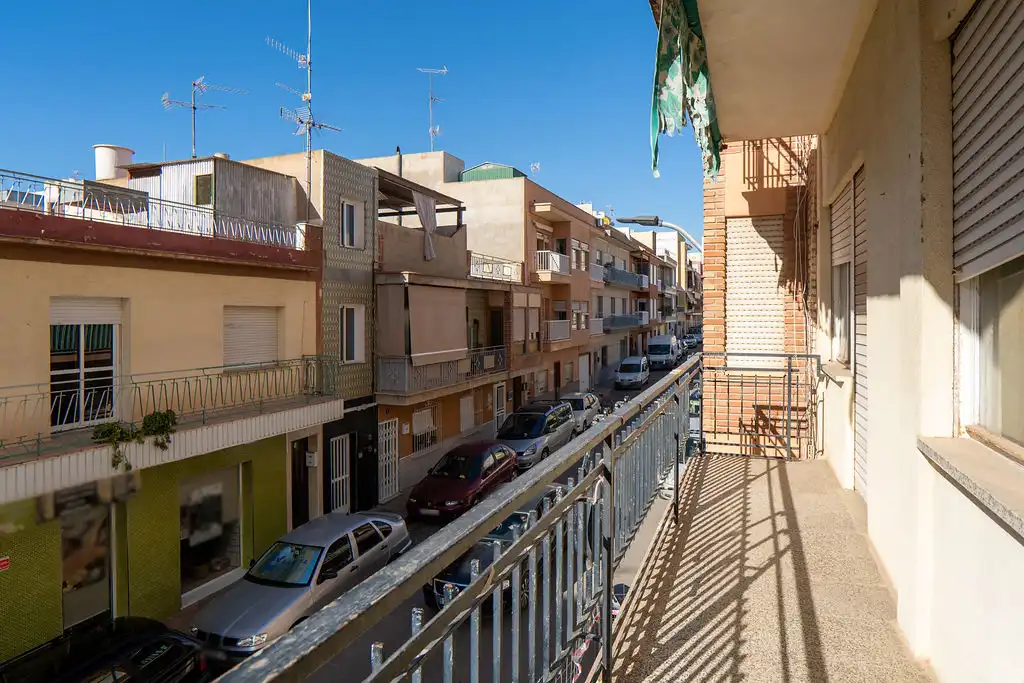 Piso en venta en C/ Almería, Casco Antiguo