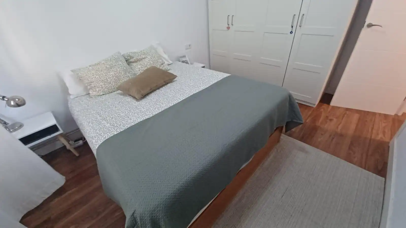 Habitación de Piso en venta en Barcelona con Calefacción, Parquet y Terraza