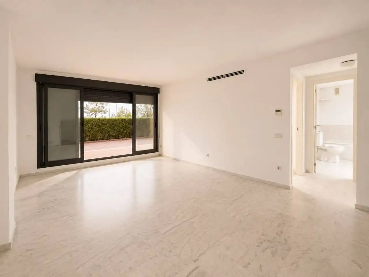 Flat for sale in Oropesa del Mar / Orpesa  with Air Conditioner, Terrace and Storage room