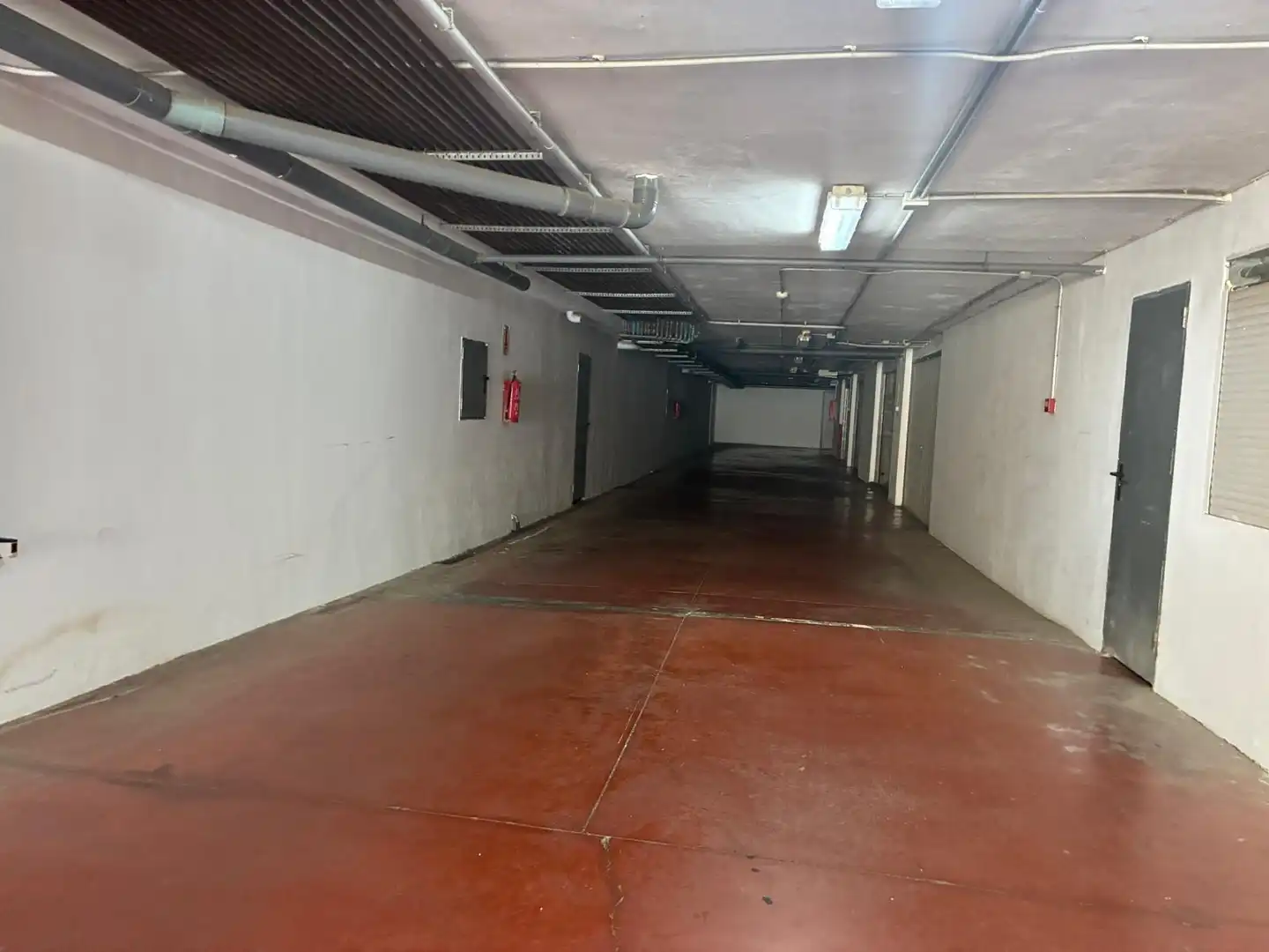 Aparcament de Casa o xalet en venda en Alicante / Alacant amb Aire condicionat, Terrassa i Piscina comunitària
