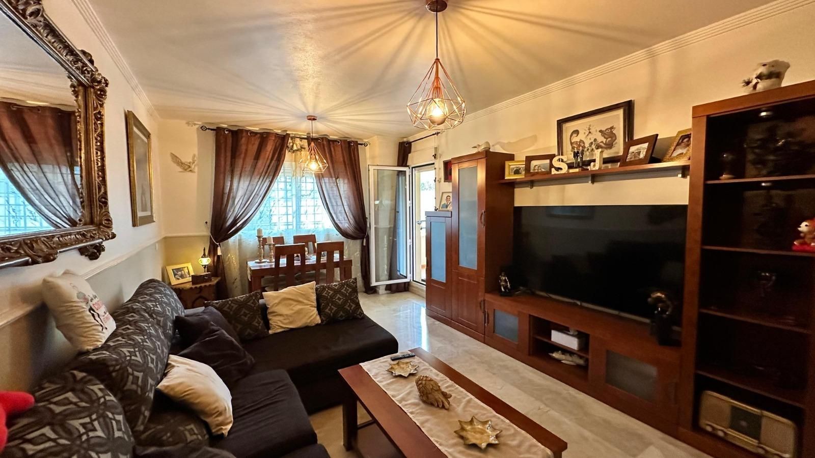Living room of Flat for sale in Torremolinos  with Terrace, Storage room and Community pool