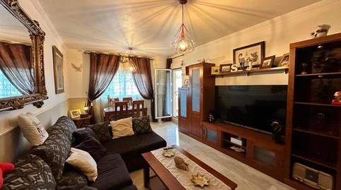 Foto 3 de Pis en venda a El Pinillo, Málaga