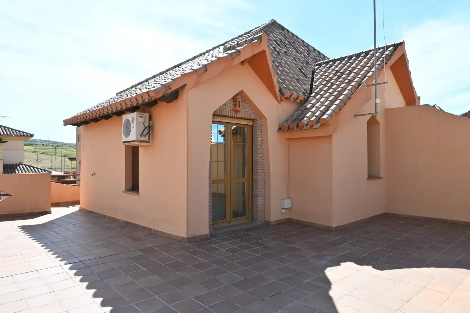 Terraza de Casa adosada en venta en Las Gabias con Aire acondicionado, Calefacción y Terraza