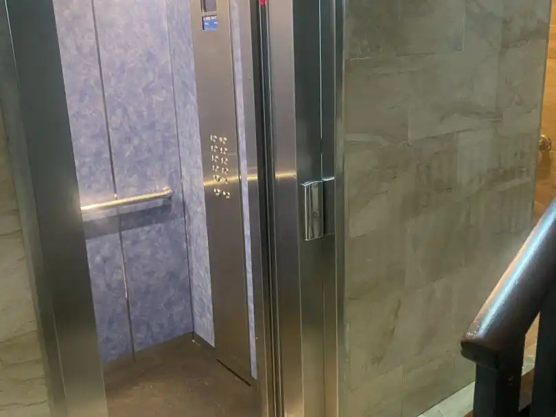 Flat with lift for sale in Avenida Sant Ramon Nonat 23, imagen 5
