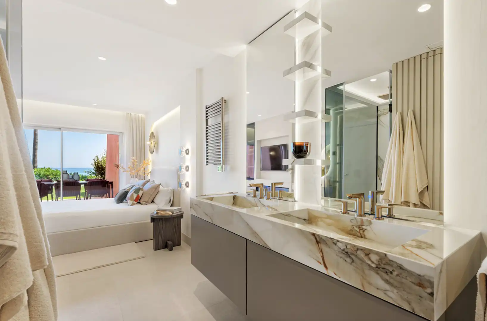 Vivienda con piscina en venta en MARE NOSTRUM 40, imagen 14