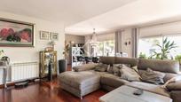 Living room of House or chalet for sale in Castelldefels  with Air Conditioner, Terrace and Swimming Pool