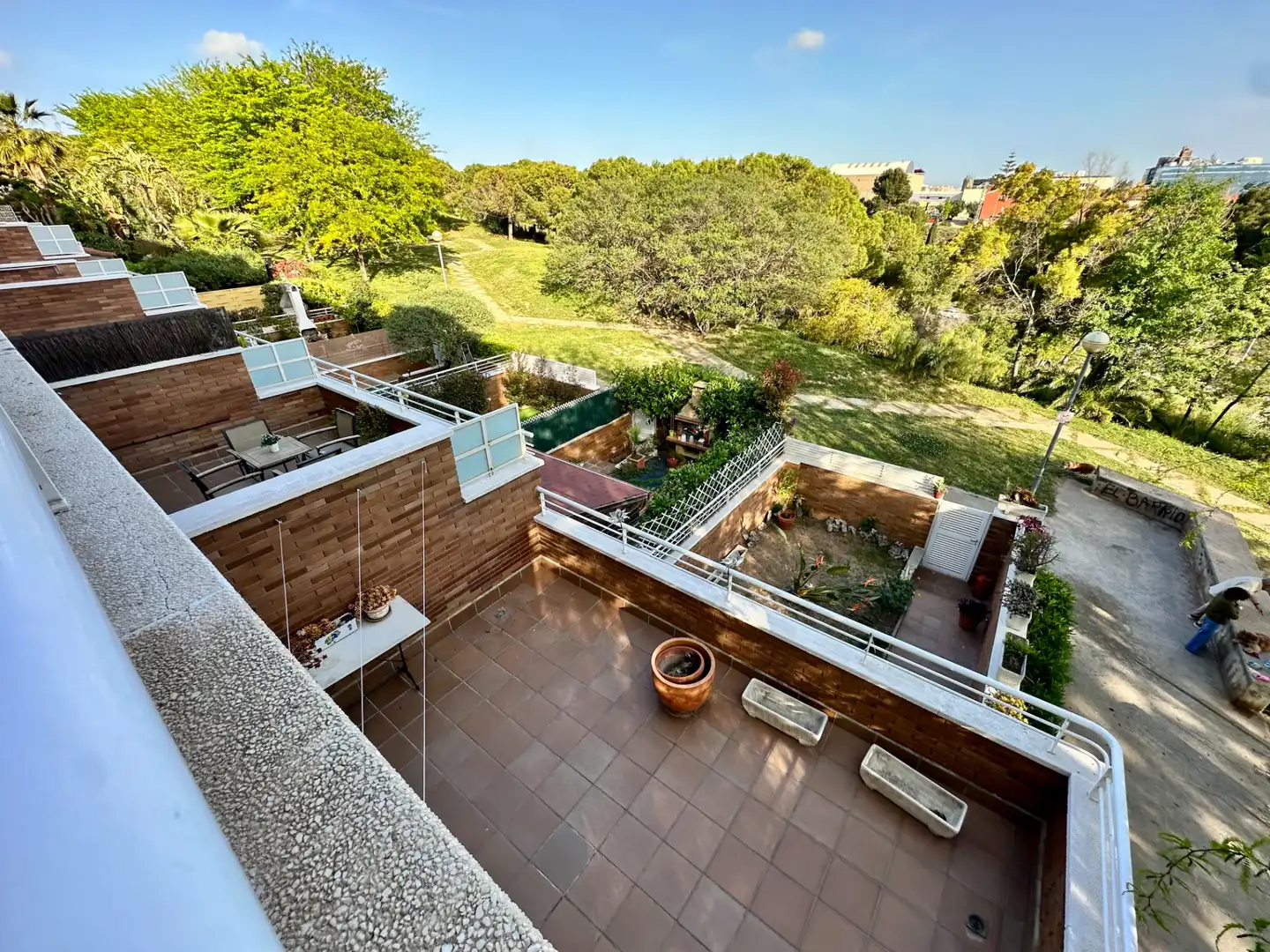 Terraza de Casa adosada en venta en Sant Joan Despí con Aire acondicionado, Calefacción y Jardín privado