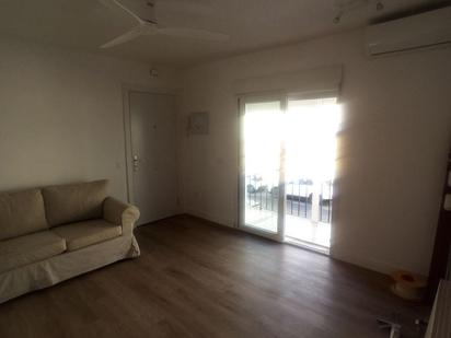 Living room of Flat for sale in  Sevilla Capital  with Air Conditioner and Terrace