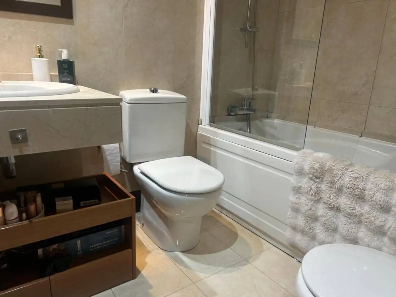 Badezimmer von Wohnung zum Verkauf in Castellón de la Plana / Castelló de la Plana mit Klimaanlage, Parkett und Terrasse