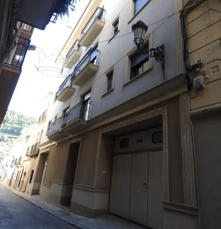 Vista exterior de Pis en venda en Enguera