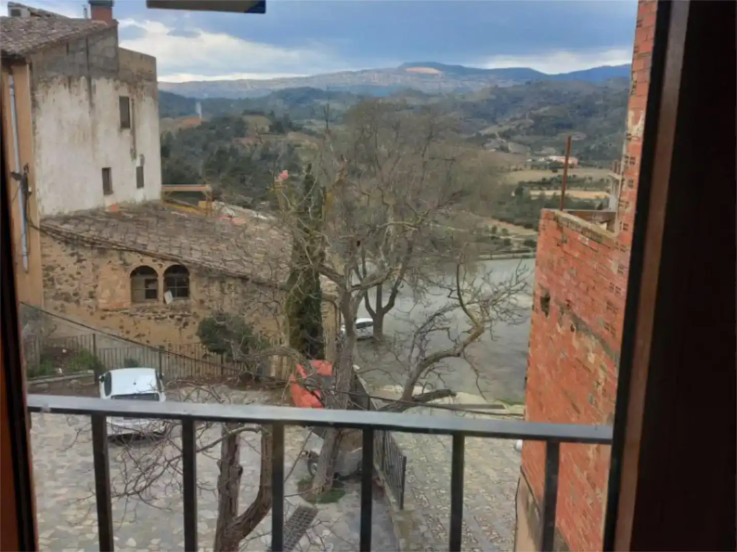 Vista exterior de Pis en venda en Torroja del Priorat amb Aire condicionat i Moblat