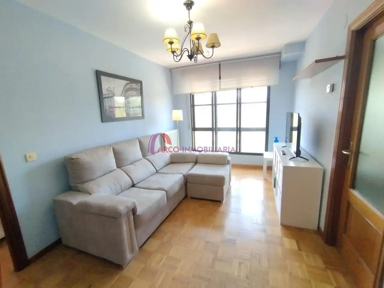 Sala d'estar de Apartament en venda en Burgos amb Calefacció i Traster