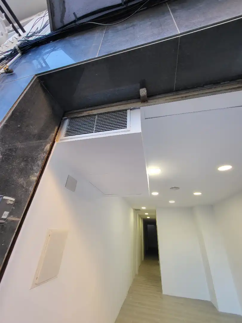 Local comercial en venda a Calella, imagen 8