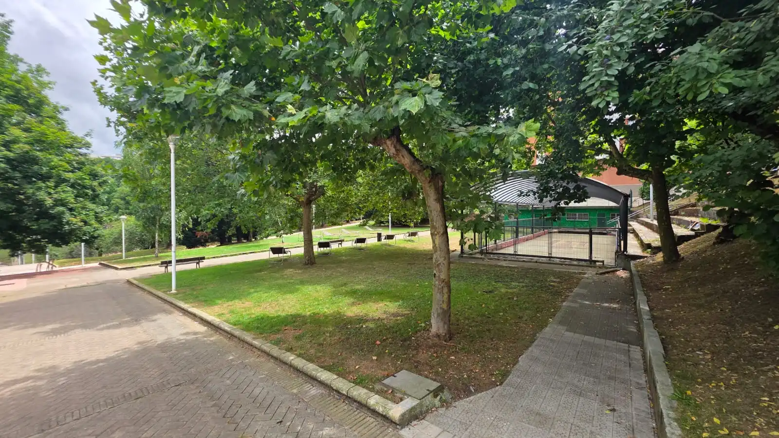 Parking de Piso en venta en Bilbao  con Calefacción