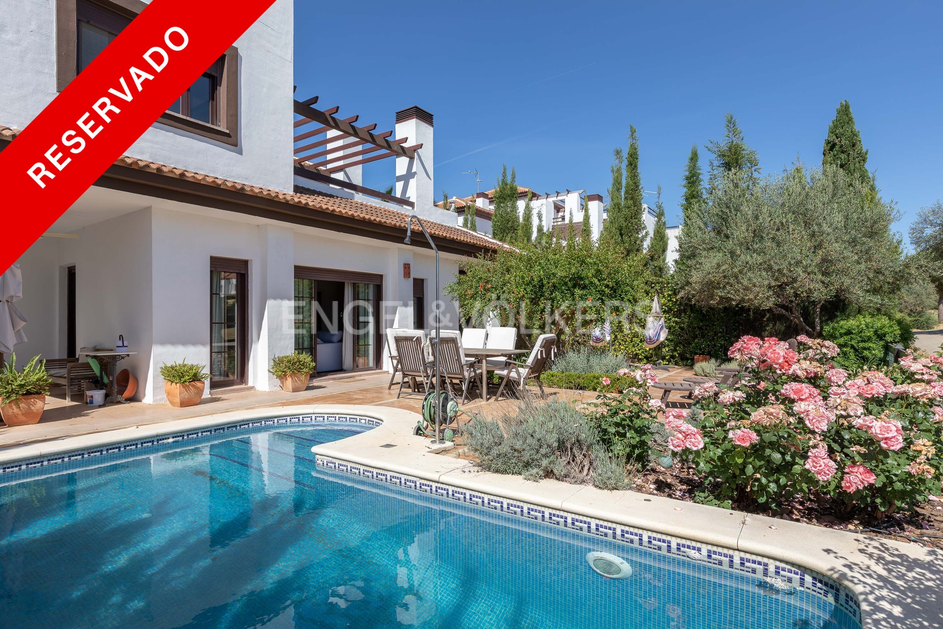 Jardín de Casa o chalet en venta en Guillena con Aire acondicionado, Calefacción y Jardín privado