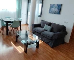 Sala d'estar de Apartament de lloguer en  Lleida Capital amb Calefacció, Parquet i Moblat