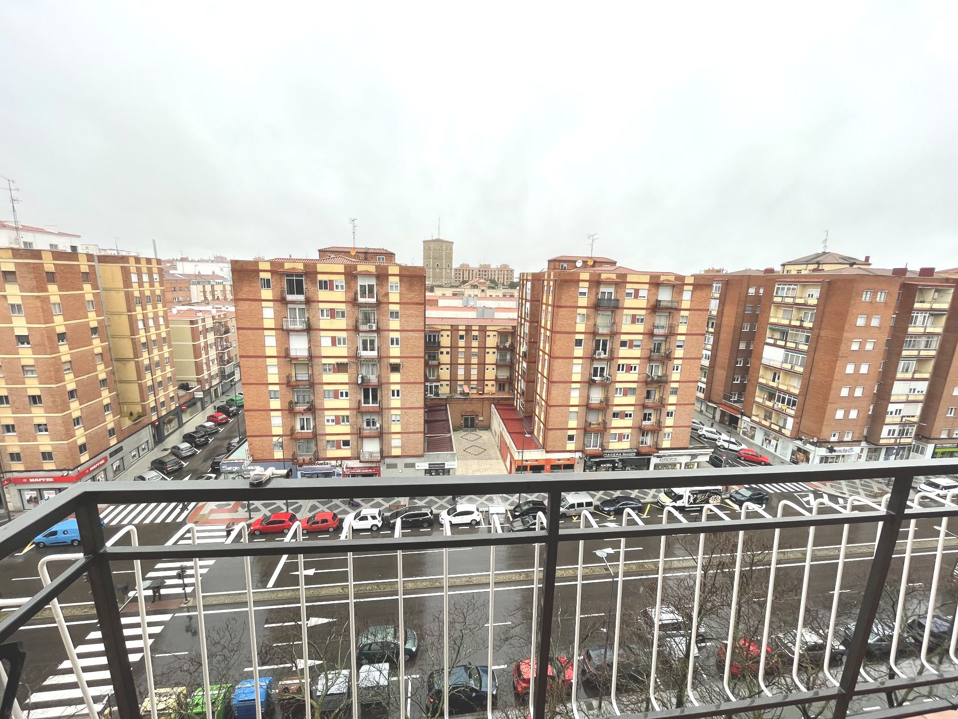 Piso en venta en Avenida de Federico Anaya, Garrido Norte