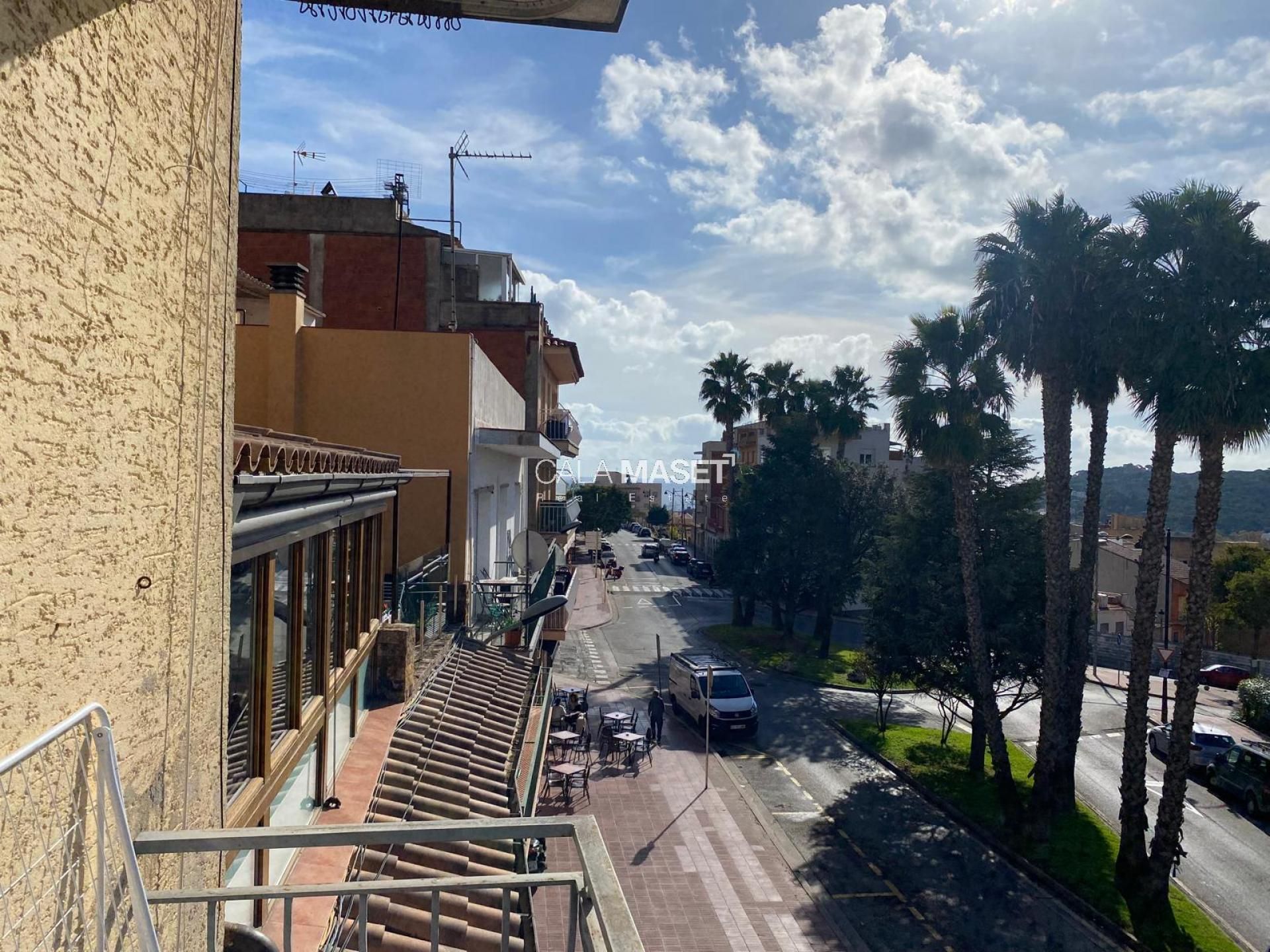 Exterior view of Apartment for sale in Sant Feliu de Guíxols  with Heating, Terrace and Balcony