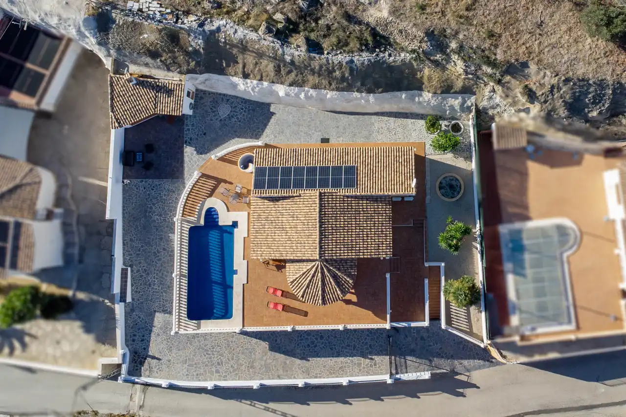 Vista exterior de Casa o chalet en venta en Calpe / Calp con Terraza y Trastero