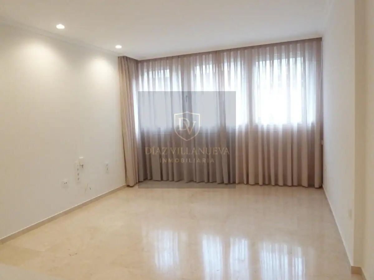 Living room of Flat for sale in Alicante / Alacant