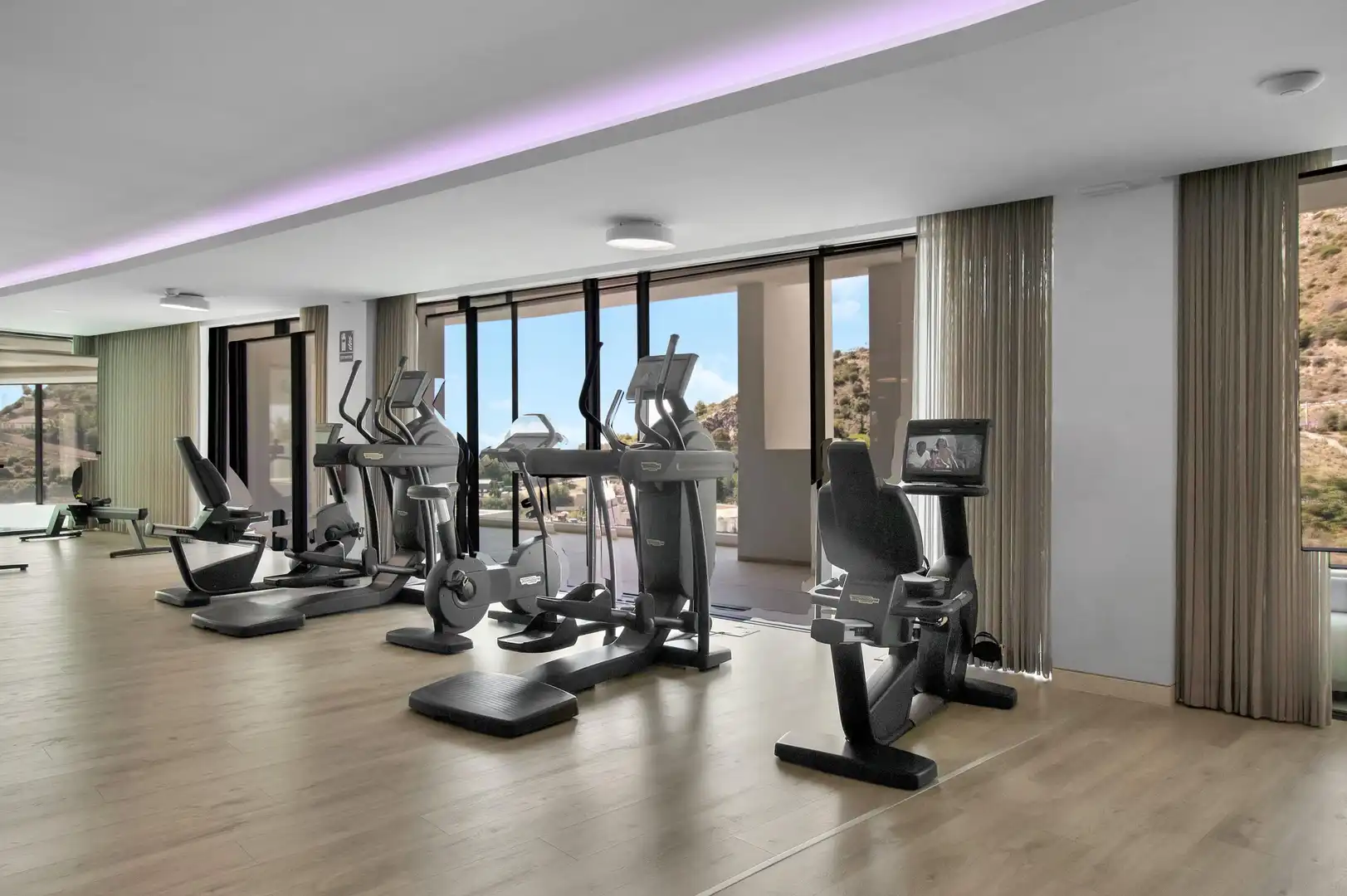 Apartment with pool for sale in 12 Calle Londres, imagen 43