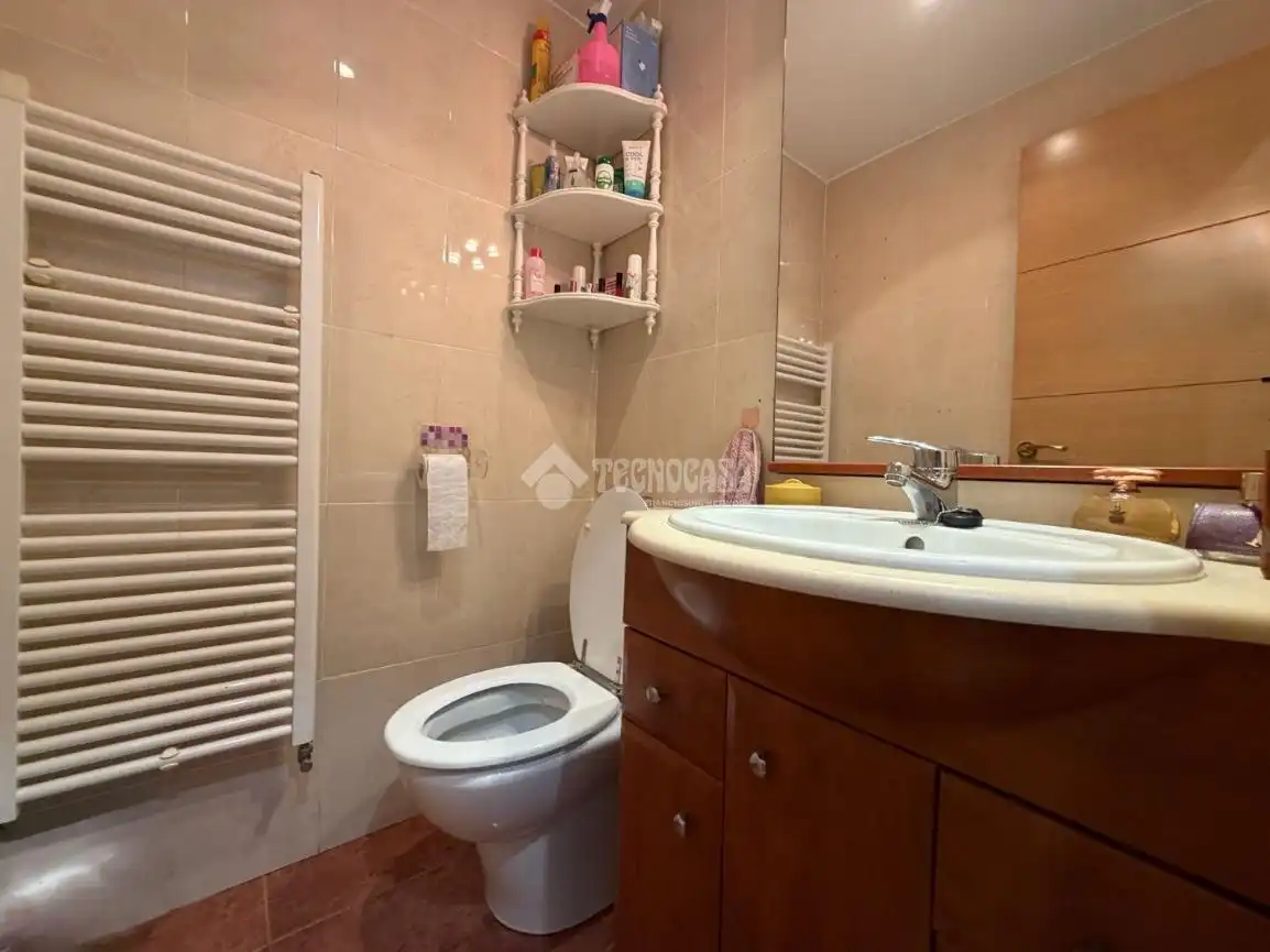 Baño de Piso en venta en Torrejón de Ardoz con Aire acondicionado, Calefacción y Terraza