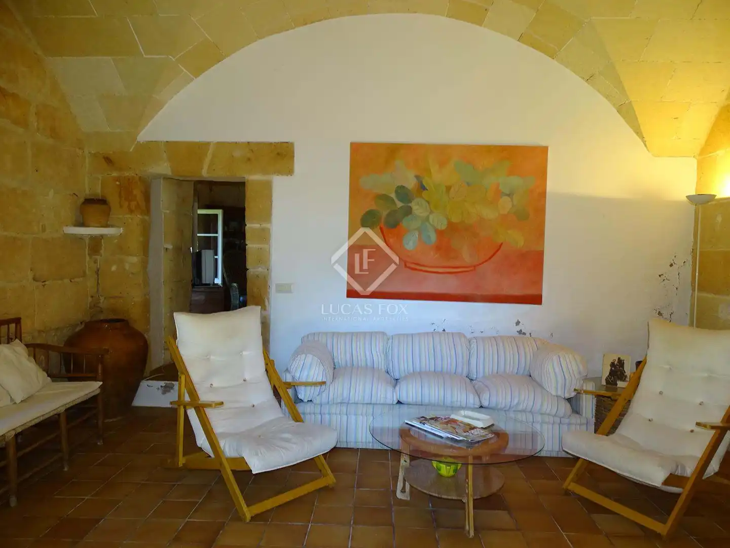 Country homes for sale in Cala Blanca